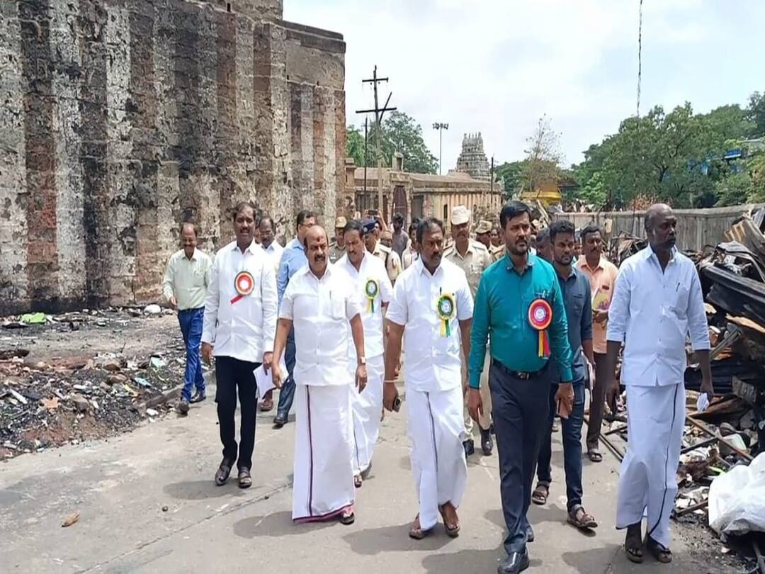 குற்றாலத்தில் மாறுவேடத்தில் ஆய்வு மேற்கொண்ட எம்.எல்.ஏ. வேல்முருகன்.. புதுப்பித்தல் பணிகளை பார்த்து அதிருப்தி..!