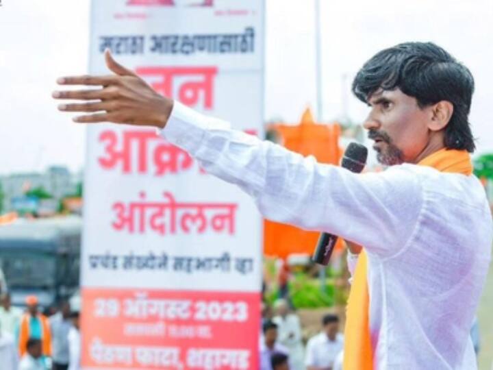 Devendra Fadnavis should not take Maratha community granted for voting says Manoj Jarange Patil Maharashtra Beed News आता देवेंद्र फडणवीसांनी मतदानासाठी मराठा समाजाला गृहीत धरूच नये; मनोज जरांगेंचा थेट हल्लाबोल