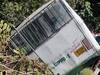 Shimla Bus Accident: पहाड़ों में अचानक अनियंत्रित हुई बस, सड़क से नीचे गिरी, पेड़ ने बचाई जान, 10 यात्री घायल