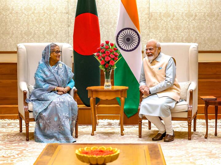 Earlier in the day, PM Modi met with his Bangladeshi counterpart, Sheikh Hasina, to discuss ways to diversify bilateral cooperation and issues such as connectivity and commercial ties.