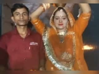 Video: सचिन के बाद अब कान्हा के प्रेम में डूबी सीमा हैदर, जन्माष्टमी पर बन गई 'राधा'