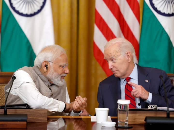 Joe Biden India Visit PM Modi can break protocol to receive US President Like Barack Obama and Donald Trump Joe Biden India Visit: ओबामा और ट्रंप की तरह क्या जो बाइडेन के लिए भी प्रोटोकॉल तोड़ेंगे पीएम मोदी?