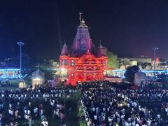 Photos: मेवाड़ में ऐसे मनाई गई जन्माष्टमी, 21 तोपों को सलामी, आतिशबाजी के जरिए आसमान में दिखी कृष्ण लीला