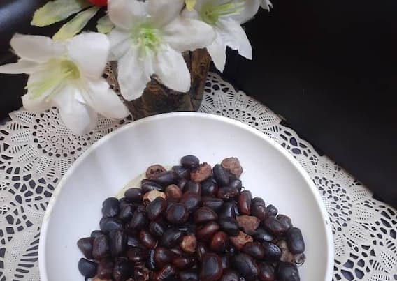 Tamarind seeds: Not only tamarind, its seeds i.e. Kuchuka are also full of properties, they work as medicine for this disease. Tamarind seeds: Not only tamarind, its seeds i.e. Kuchuka are also full of properties, they work as medicine for this disease.