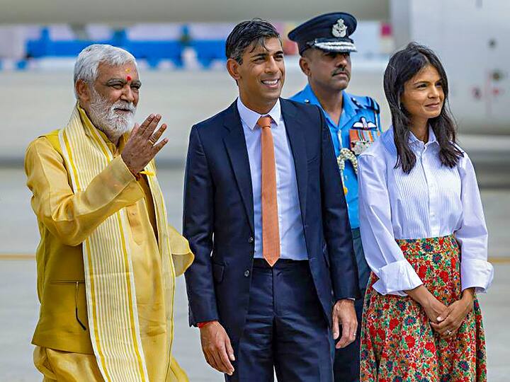 He was received by Minister of State for Consumer Affairs, Food and Public Distribution, and the Ministry of Environment, Forest, and Climate Change, Ashwini Kumar Choubey.