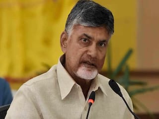 Chandrababu Naidu Arrested: சந்திரபாபு நாயுடு திடீர் கைது: பேருந்துகள் நிறுத்தம்... கடைகள் அடைப்பு.. ஆந்திராவில் உச்சகட்ட பதற்றம்..!