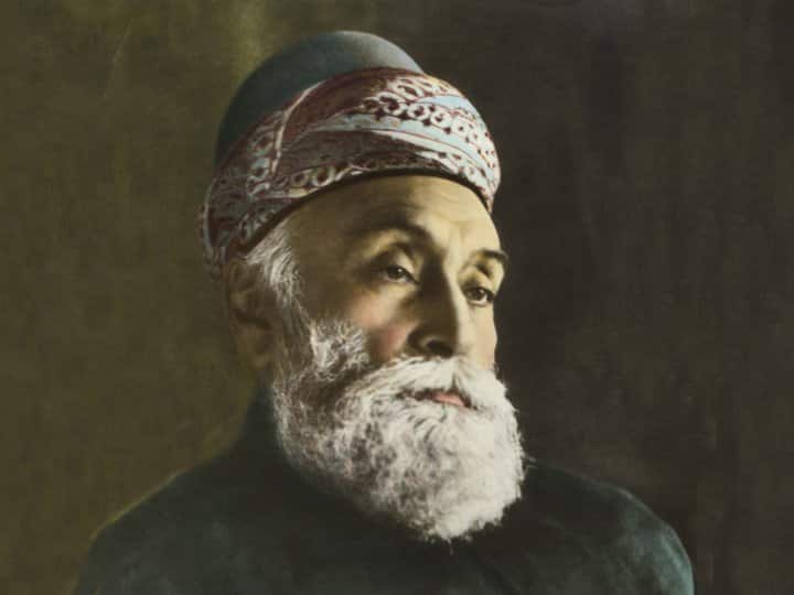 कई चुनौतियों का सामना करके ​बेशुमार दौलत हासिल की और अपनी कंपनी को नई उच्चाईंयों पर पहुंचाया है. सबसे पहला नाम जमशेदजी टाटा का नाम आता है.