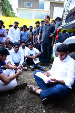 Nara Lokesh: రాజోలు యువగళం క్యాంప్ వద్ద లోకేశ్‌ను అడ్డుకున్న పోలీసులు