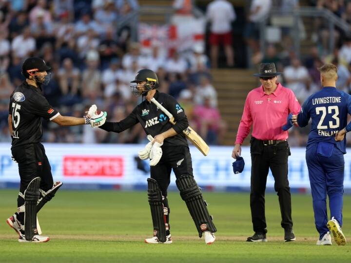 NZ vs ENG 1st ODI Highlights New Zealand won by 8 wicket against England New Zealand vs England NZ vs ENG: डेरिल मिशेल और CSK स्टार ने न्यूज़ीलैंड को दिलाई जीत, इंग्लैंड को पहला वनडे 8 विकेट से हराया