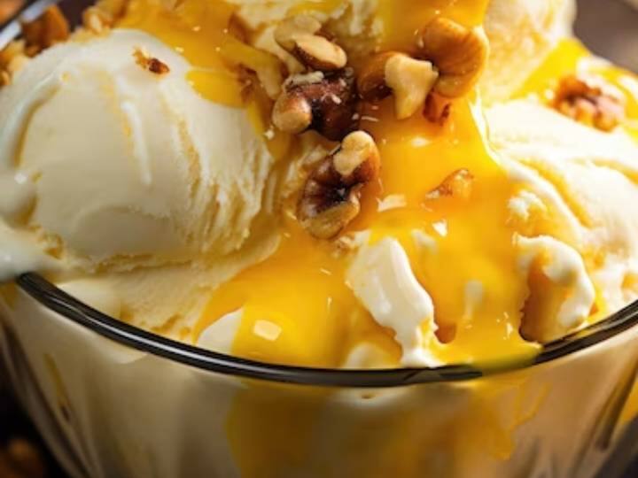 आम हर बार आपका मूड अच्छा कर देते हैं. खैर, यही आम की खूबसूरती है. इस स्वादिष्ट मैंगो कोकोनट आइसक्रीम रेसिपी को जरूर ट्राई करें और बताएं कि क्या इससे आपका दिन बन गया.