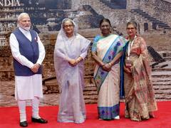 G20 Summit: गाला डिनर में कुछ इस अंदाज में पहुंचे विदेशी मेहमान, चढ़ा भारत का खुमार, देखें तस्वीरें