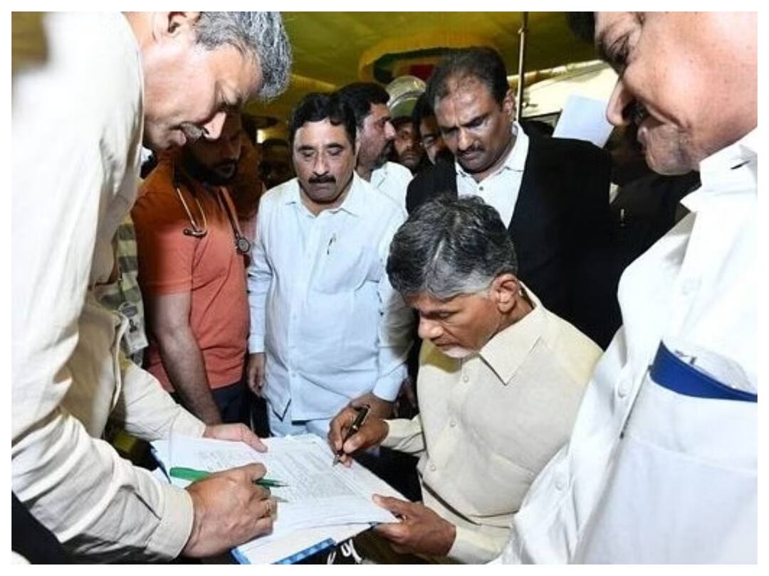 TDP Chief Chandrababu Naidu Arrest Reaction CID skill development scam Nara Bhuvaneshwari 'Prepared To Sacrifice My Life': TDP Chief Chandrababu Naidu's First Reaction After Arrest