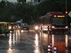 ఢిల్లీలో ఎడతెరిపి లేకుండా వర్షం, ఏ ప్రాంతాల్లోనంటే?