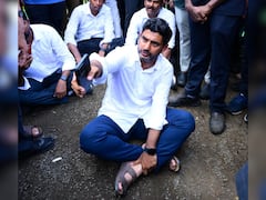 Nara Lokesh: రాజోలు యువగళం క్యాంప్ వద్ద లోకేశ్‌ను అడ్డుకున్న పోలీసులు