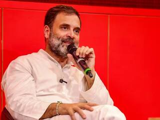 Rahul Gandhi: પેરિસમાં રાહુલ ગાંધીએ ઈન્ડિયા અને ભારત અંગેના વિવાદ મામલે કેન્દ્ર સરકારને આડેહાથ લીધી