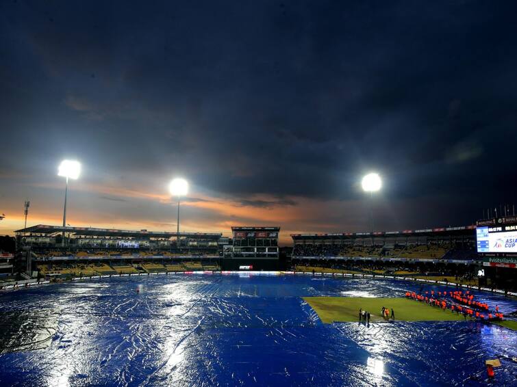 IND Vs PAK: Play Has Been Called Off For Sunday Due To Rain Again Resume On Monday IND Vs PAK: వర్షం కారణంగా ఆదివారం ఆట రద్దు - సోమవారం తిరిగి ప్రారంభం కానున్న మ్యాచ్!