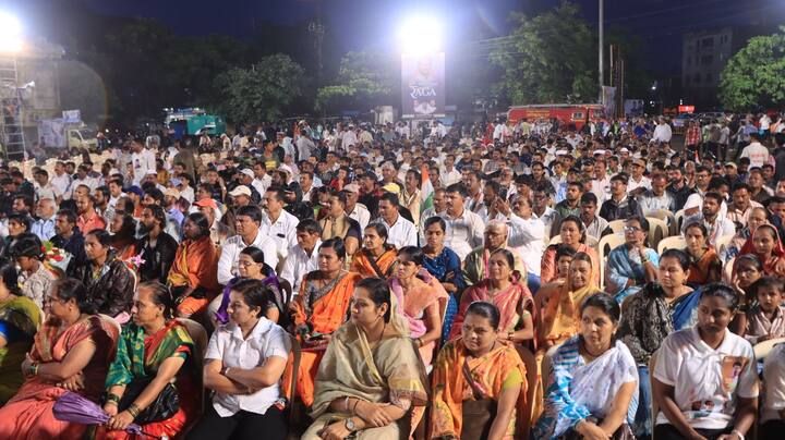 अमृत फक्त अदाणी आणि अंबानीसाठी आणि उर्वरित देशासाठी काळ आहे, हे आता लोकांच्या लक्षात आलं असल्याचा टोलाही सतेज पाटील यांनी लगावला.