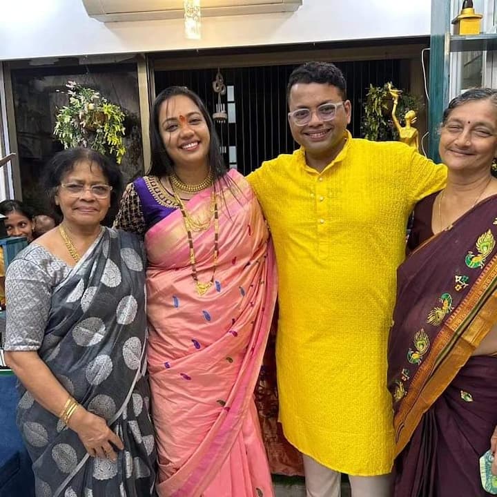 'महाराष्ट्राची हास्यजत्रा' फेम विनोदवीर प्रसाद खांडेकरने नवीन घर घेतलं आहे.