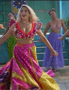 Neha Bhasin PHOTO: ચણીયા ચોળીમાં સિંગર નેહા ભસીનનો જોવા મળ્યો દેશી લુક, જુઓ તસવીરો