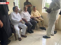 చంద్రబాబు క్లీన్ పర్సన్ గా బయటకు వస్తారు, విజయవాడ ఏసీబీ కోర్టు వద్ద కేశినేని నాని