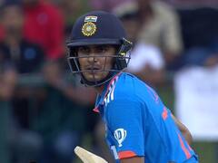 IND vs PAK: शुभमन गिल ने कोहली-धोनी को भी छोड़ दिया पीछे, इस लिस्ट में टॉप पर कब्जा