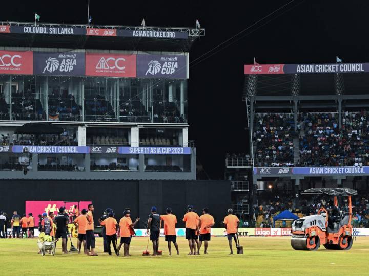 India vs Pakistan Asia Cup 2023 Super 4 Match Play has been called off And Now Playing In the reserve day India vs Pakistan: बारिश ने फिर बिगाड़ा भारत-पाकिस्तान मुकाबले का खेल, अब रिजर्व डे पर इस तरह पूरा होगा मैच