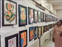 Ganeshotsav 2023 : पालघरमध्ये विद्यार्थ्यांनी साकारलेल्या गणेश पेंटिंगचं प्रदर्शन