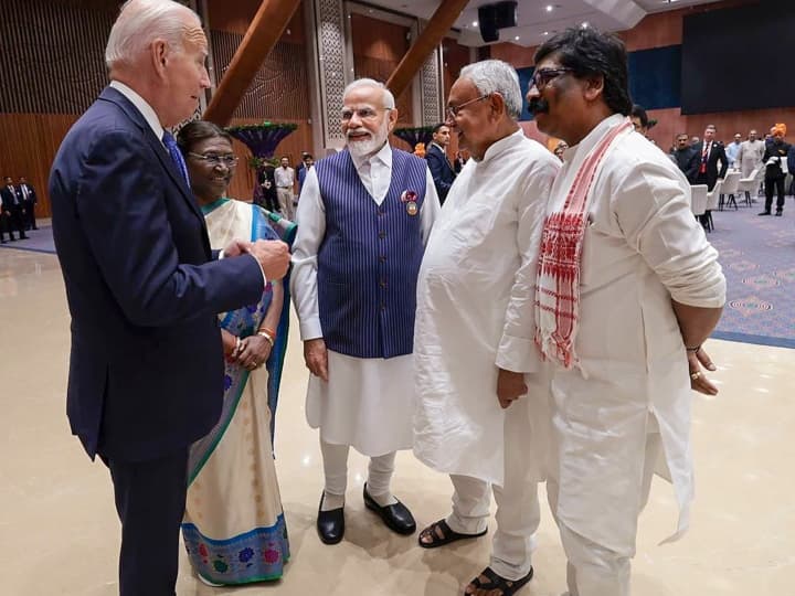 G20 Summit India: जी20 के डिनर कार्यक्रम के लिए देश के सभी मुख्यमंत्रियों को न्योता भेजा गया था. यूपी के सीएम योगी, केंद्रीय गृह मंत्री अमित शाह भी डिनर पार्टी में पहुंचे.