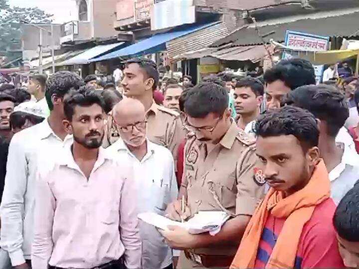 Jaunpur SC Student Death in Mirganj Police Station Area Accused On teacher For standing in sun ANN UP News: जौनपुर में अनुसूचित जाति के छात्र की मौत के बाद हंगामा, शिक्षक पर लगा ये गंभीर आरोप
