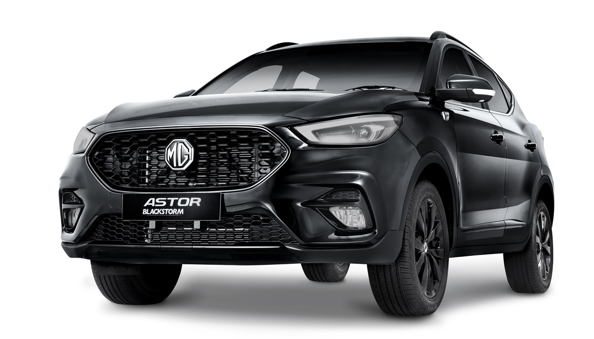 MG Astor Blackstorm: All-Black Honeycomb Pattern Grille, Tuxedo Black Interiors — See Images