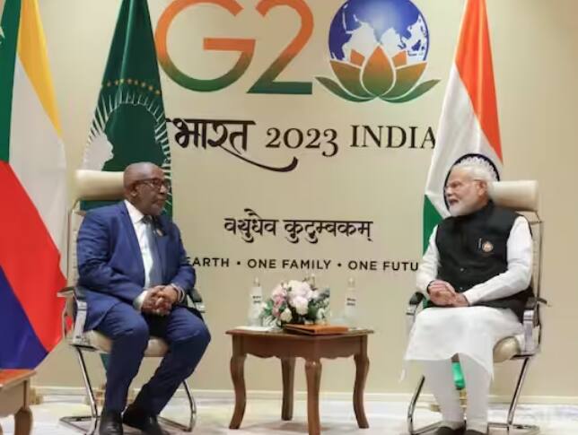 ਪੀਐਮ ਮੋਦੀ ਨੇ ਮੁਲਾਕਾਤ ਨੂੰ ਲੈ ਕੇ ਕਿਹਾ ਕਿ ਕੋਮੋਰੋਸ ਭਾਰਤ ਦੇ ਸਾਗਰ ਵਿਜ਼ਨ ਲਈ ਮਹੱਤਵਪੂਰਨ ਹੈ। ਅਸੀਂ ਸ਼ਿਪਿੰਗ, ਵਪਾਰ ਅਤੇ ਹੋਰ ਖੇਤਰਾਂ ਵਿੱਚ ਸਹਿਯੋਗ ਵਧਾਉਣ ਦੇ ਤਰੀਕਿਆਂ ਬਾਰੇ ਗੱਲ ਕੀਤੀ।