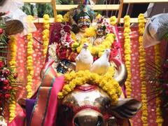 Mahakal Sahi Sawari: शाही ठाठ-बाट के साथ भगवान महाकाल नगर भ्रमण पर निकले, उमड़ा भक्तों का सैलाब