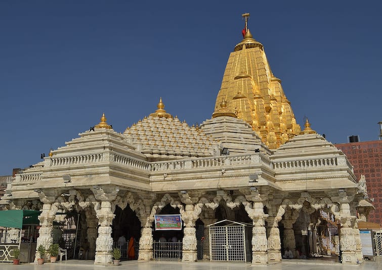 Ambaji Temple: Changed in Darshan and Aarti timings in Ambaji Temple Ambaji Temple:  અંબાજી મંદિરમાં દર્શન અને આરતીના સમયમાં કરાયો ફેરફાર, જાણો ક્યારથી શરૂ થશે ભાદરવી પૂનમનો મેળો?