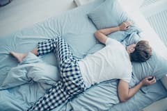 ਢਿੱਡ ਭਰ 'ਤੇ ਸੌਣ ਵਾਲੇ ਹੋ ਜਾਣ ਸਾਵਧਾਨ, ਮਾਹਰਾਂ ਗਿਣਾਏ ਇਸ ਦੇ ਕਈ ਸਾਰੇ 'ਘਾਤਕ' ਨੁਕਸਾਨ