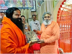 वाराणसी पहुंचे बाबा रामदेव ने कहा- भारत नाम से कोई परहेज नहीं, ज्ञानवापी मामले पर दी यह सलाह