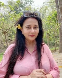 Bollywood Kissa: जब इस खूबसूरत हसीना को शशि कपूर ने जड़ा था जोरदार तमाचा, जानिए क्यों एक्टर ने की थी ऐसा हरकत ?