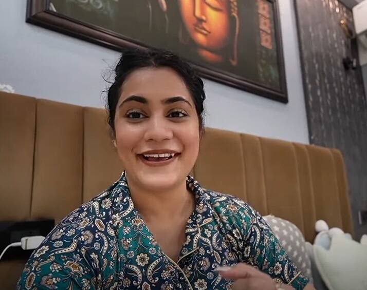 अरमान मलिक की दूसरी पत्नी कृतिका मलिक ने अपने फैंस को एक बहुत बड़ी खुशखबरी से सरप्राइज कर दिया है. कृतिका ने फिर से  अपनी प्रेग्नेंसी का ऐलान किया है. जी हां, 5 महीने पहले उन्होंने बेटे जैद को जन्म दिया.ऐसे में कृतिका ने खुशी खुशी अपने फैंस समेत घर के सदस्यों को इस खुशखबरी के बारे में बताया. पर इस बीच उनसे एक चूक हो गई.