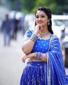 Aishwarya Pisse: బ్లూ లెహంగాలో మెరిసిపోతున్న బుల్లితెర బ్యూటీ ఐశ్వర్య