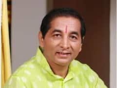 महेश टिळेकर यांच्या पोस्टनं वेधलं लक्ष, म्हणाले, 'काम झाल्यावर सरड्याप्रमाणे रंग बदलले'