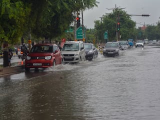 Gujarat Rain: ભારે વરસાદની આગાહીને પગલે રાજ્યના આ જિલ્લાના અધિકારીઓને હેડક્વાર્ટર ન છોડવા આદેશ