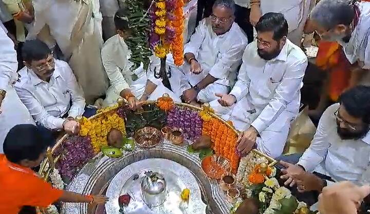 भीमाशंकर मंदिर हे बारा ज्योतिर्लिंगांपैकी एक मानलं जातं.