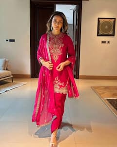 Namrata Shirodkar: మహేష్ సతీమణి స్టైలిష్ లుక్ అదుర్స్