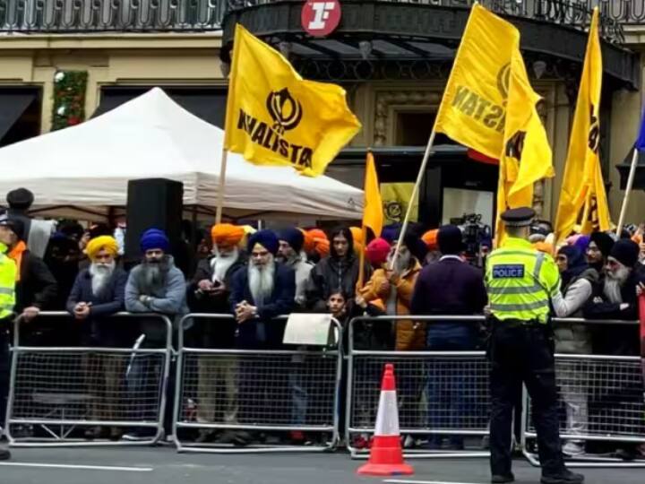 Khalistan Referendum: भारत में खालिस्तानियों पर लगाम लगाने की बात कर रहे थे जस्टिन ट्रूडो, उधर SFJ कनाडा में करवा रहा था जनमत संग्रह Khalistan referendum in Canada after PM Modi angry meet with Justin Trudeau on Khalistan growing in Canada Khalistan Referendum: भारत में खालिस्तानियों पर लगाम लगाने की बात कर रहे थे जस्टिन ट्रूडो, उधर SFJ कनाडा में करवा रहा था जनमत संग्रह
