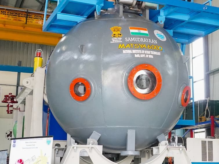 Samudrayaan: Union Minister posts Pics of Matsya 6000, India's first Deep Sea Submersible vehicle Samudrayaan: చంద్రయాన్ లాగా ‘సముద్రయాన్’ - తొలి మిషన్ కోసం మత్స్య 6000 దాదాపు రెడీ!