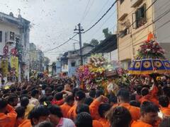 Mahakal Sahi Sawari: शाही ठाठ-बाट के साथ भगवान महाकाल नगर भ्रमण पर निकले, उमड़ा भक्तों का सैलाब