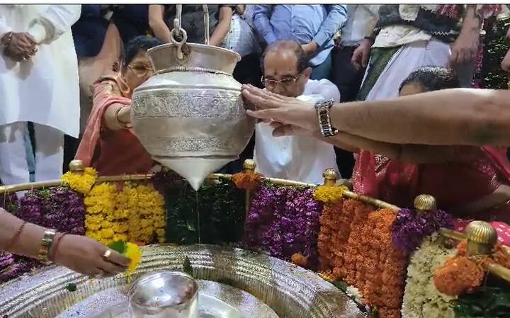 श्रावण सोमवारी भीमाशंकर मंदिरांत भाविकांची मोठी गर्दी असते.