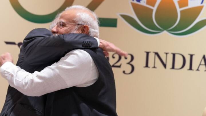 PM Narendra Modi:রবিবারই শেষ হয়েছে জি-২০ শীর্ষসম্মেলন। প্রধানমন্ত্রী নরেন্দ্র মোদির X হ্যান্ডেলে চোখ বোলালেই বোঝা যাবে, শীর্ষবৈঠকের স্মৃতি কতটা টাটকা।