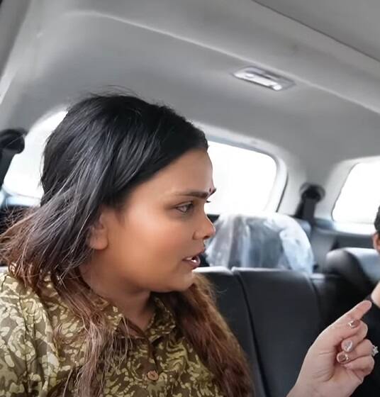 पायल ने अचानक ही कह डाला कि 'मैं तेरे से नाराज हूं, तूने पहले मुझे नहीं बताया. मुझे सबसे लास्ट में बताया.''