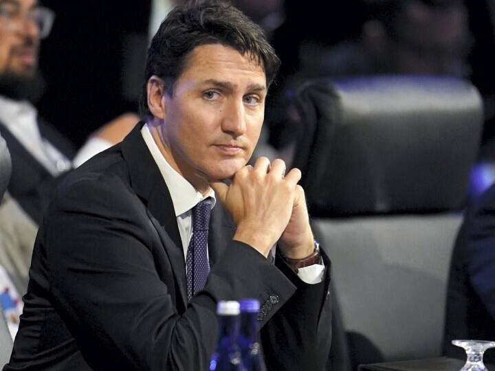 Canada PM Justin Trudeau stuck in India due to technical snag in plane next ferry expected to arrive on Monday G20 Summit: प्लेन में खराबी के चलते अब भी दिल्ली में हैं जस्टिन ट्रूडो, अब कनाडा से आ रहा है दूसरा विमान