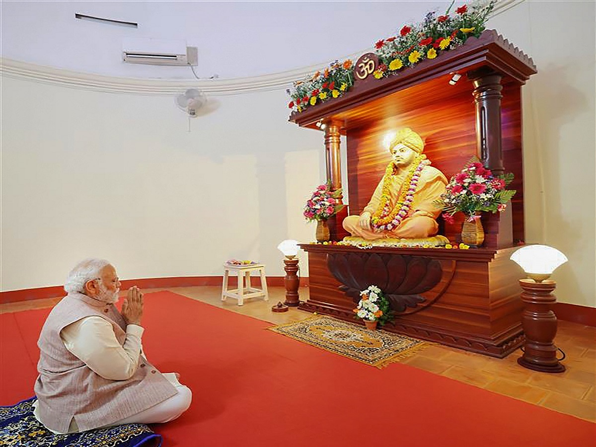 Resonates Even Today': PM Modi Shares Swami Vivekananda's Chicago Speech  Delivered 130 Years Ago